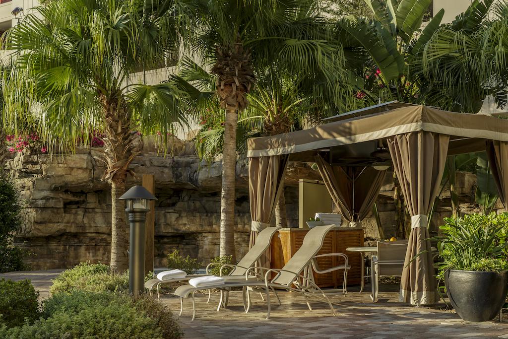 Grosvenor House, A Luxury Collection Hotel