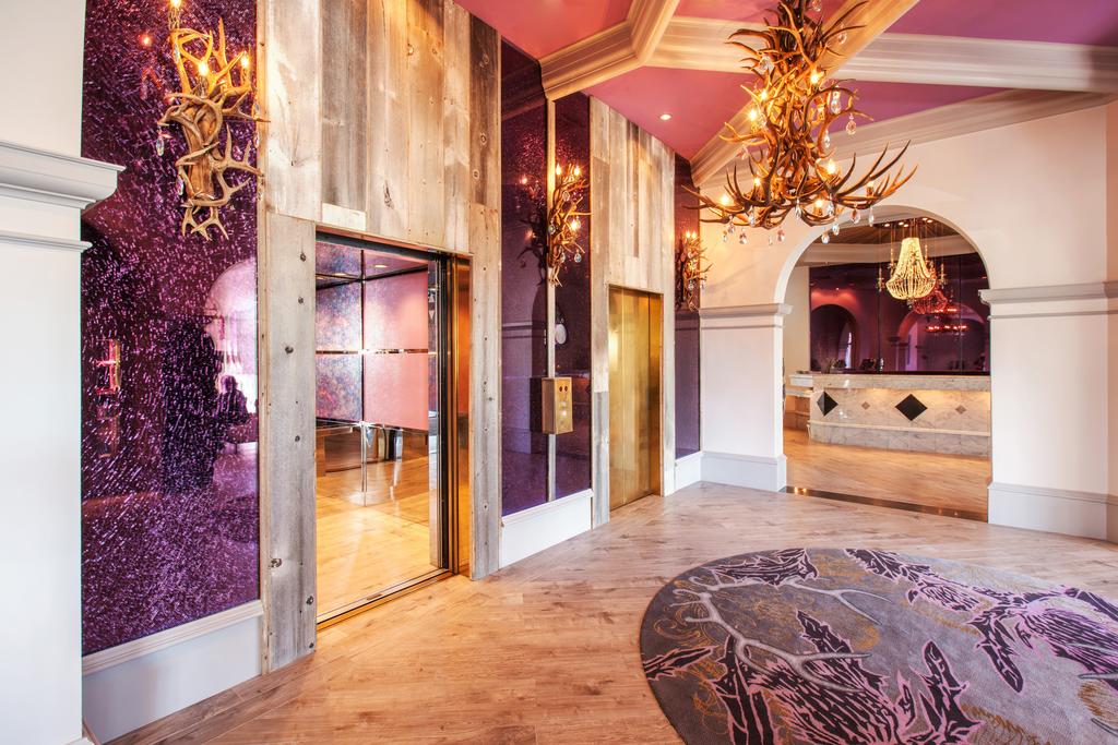 Grosvenor House, A Luxury Collection Hotel