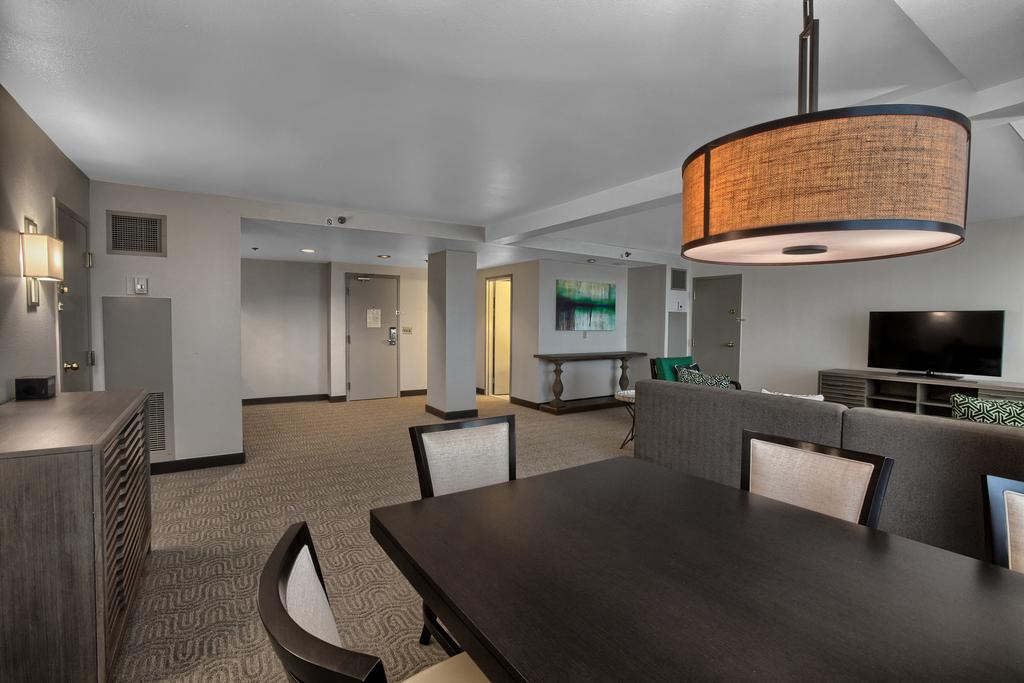 Grosvenor House, A Luxury Collection Hotel