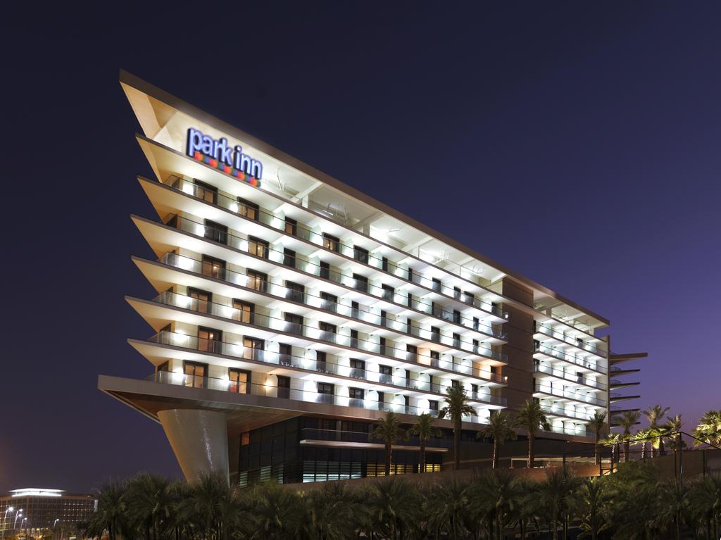 Grosvenor House, A Luxury Collection Hotel