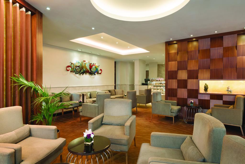 Grosvenor House, A Luxury Collection Hotel