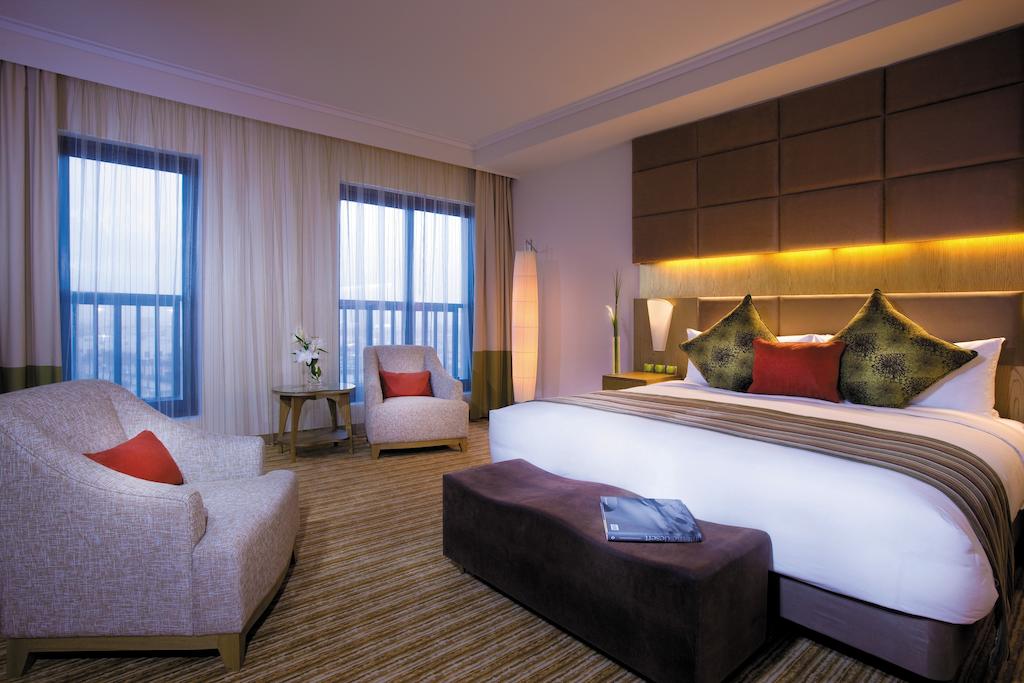 Grosvenor House, A Luxury Collection Hotel