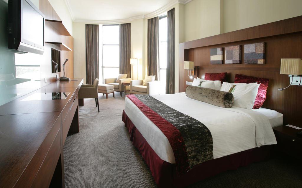 Grosvenor House, A Luxury Collection Hotel