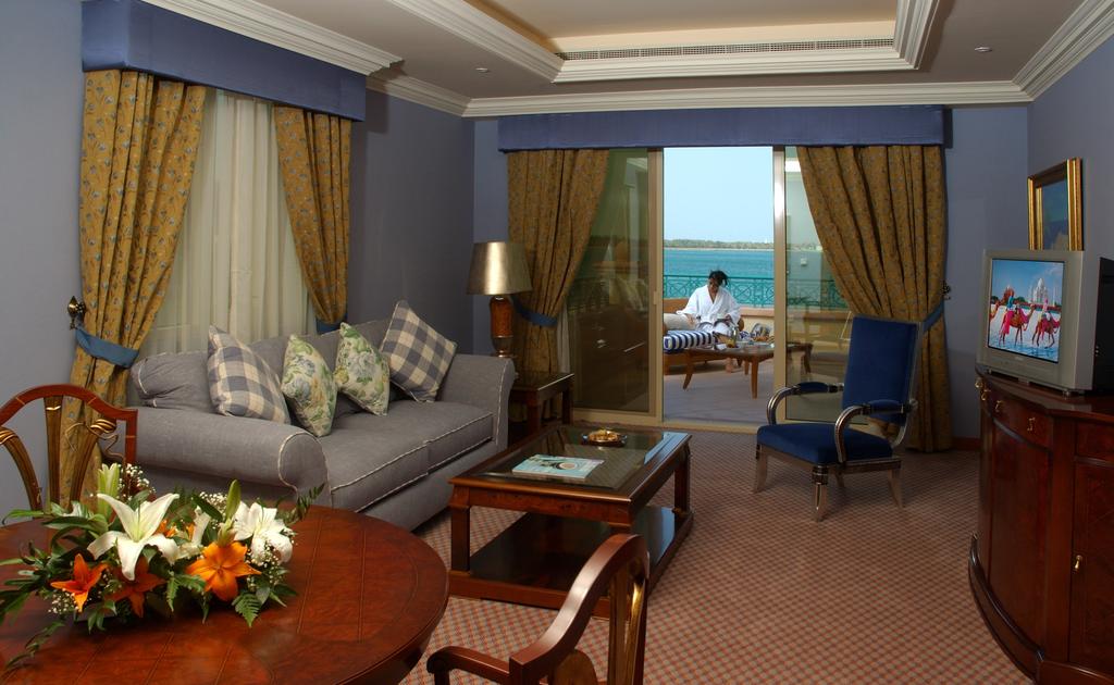 Grosvenor House, A Luxury Collection Hotel