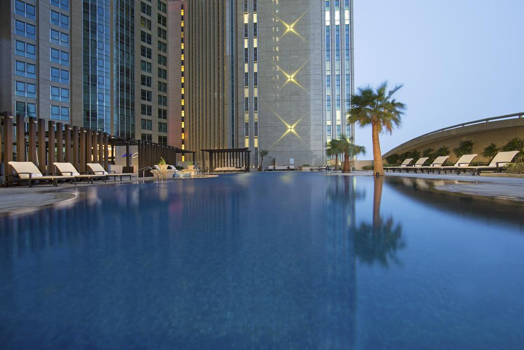 Grosvenor House, A Luxury Collection Hotel