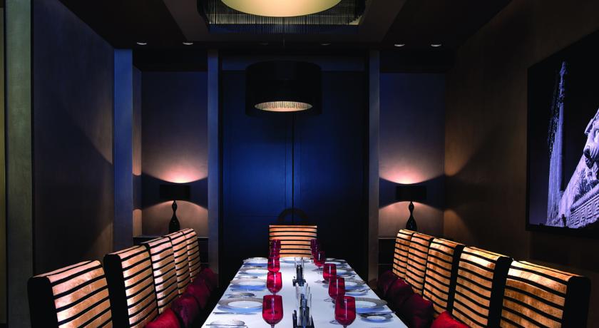 Grosvenor House, A Luxury Collection Hotel