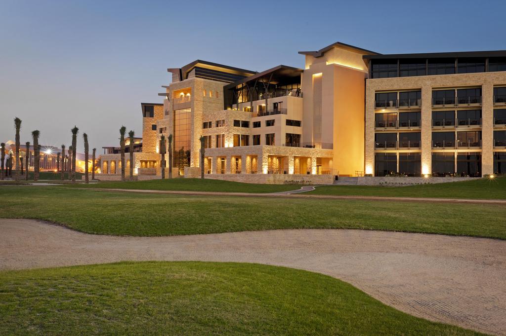 Grosvenor House, A Luxury Collection Hotel