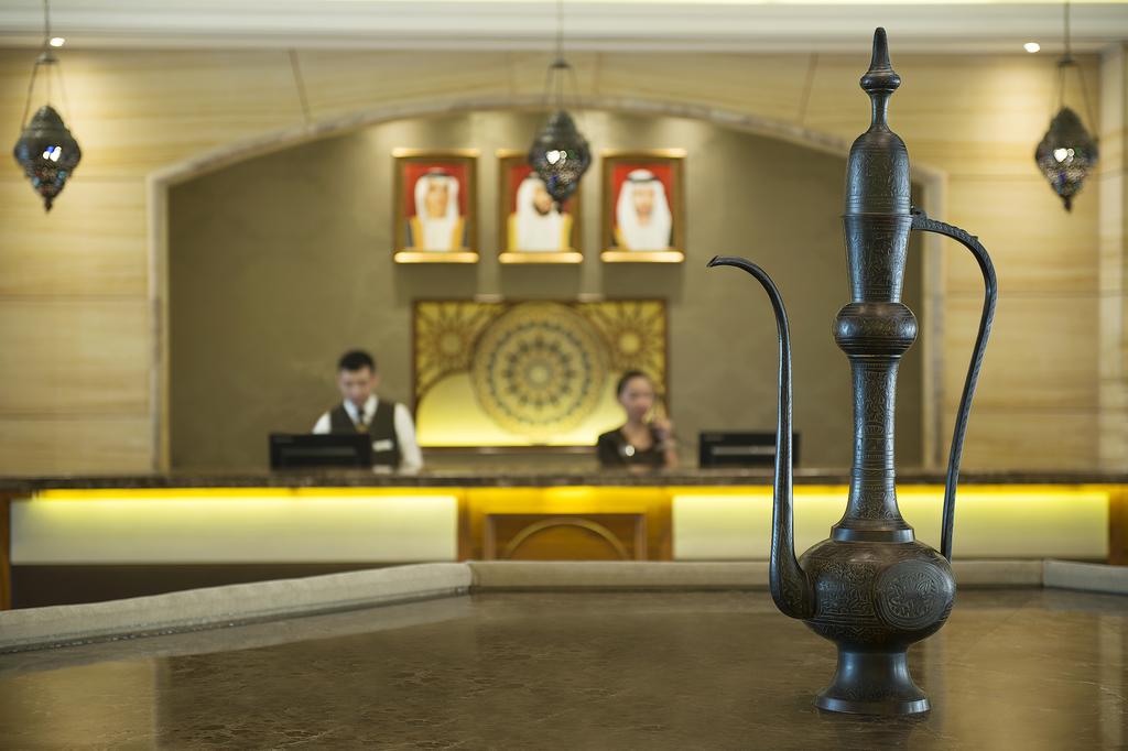 Grosvenor House, A Luxury Collection Hotel