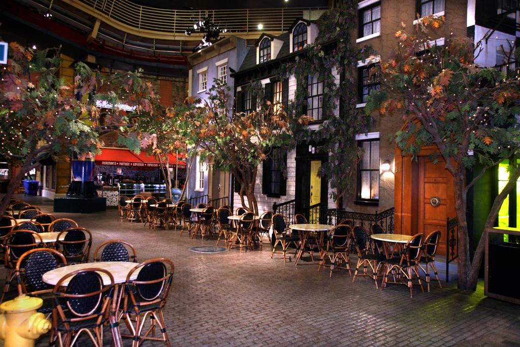Grosvenor House, A Luxury Collection Hotel