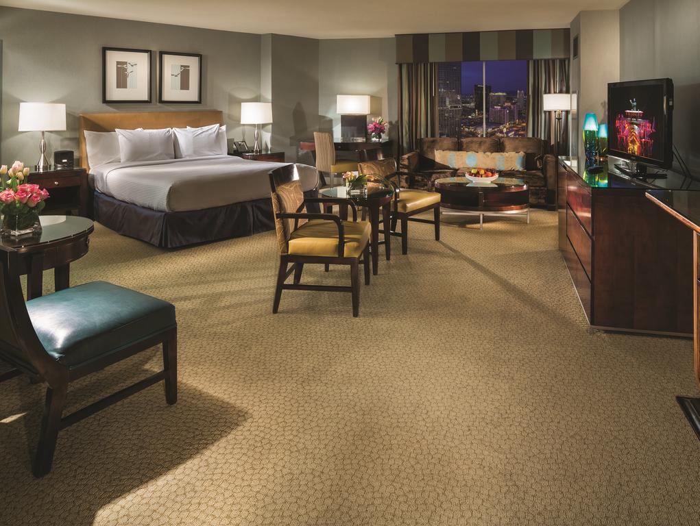 Grosvenor House, A Luxury Collection Hotel