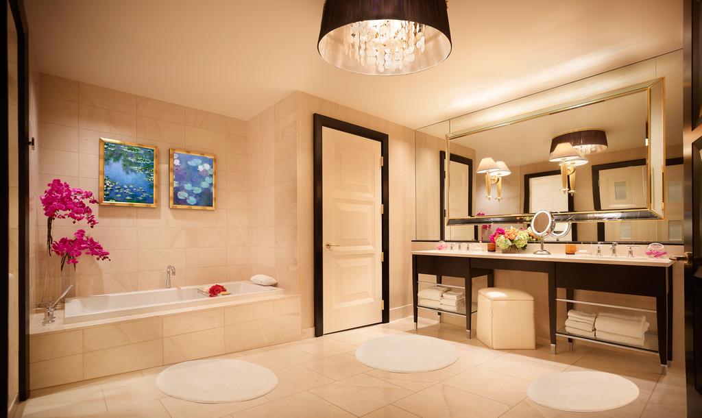 Grosvenor House, A Luxury Collection Hotel