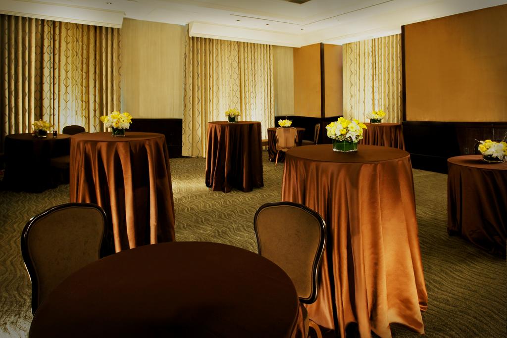 Grosvenor House, A Luxury Collection Hotel