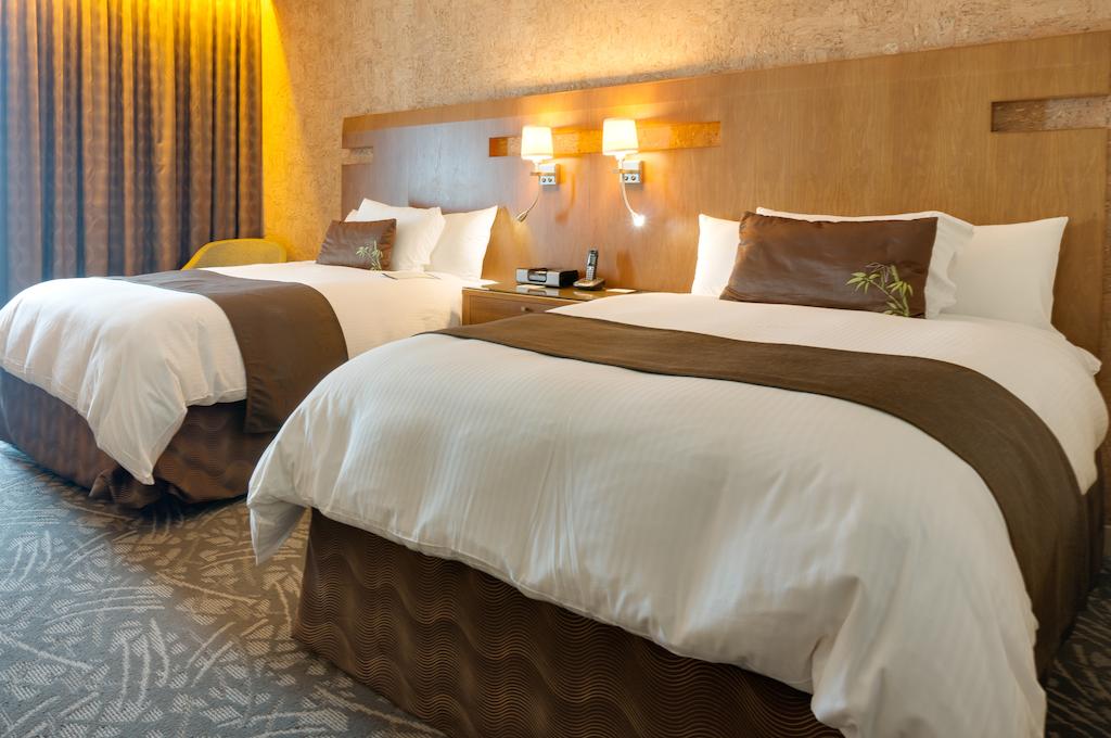 Grosvenor House, A Luxury Collection Hotel