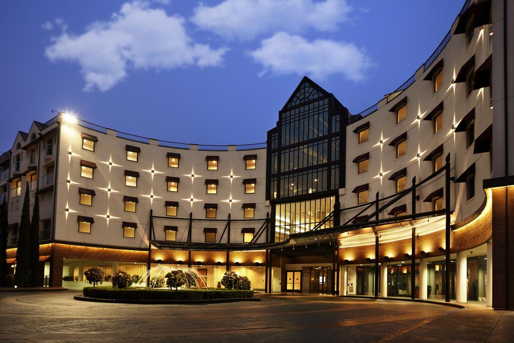 Grosvenor House, A Luxury Collection Hotel