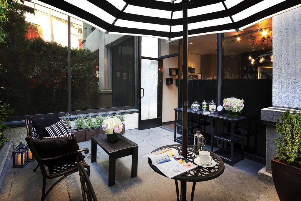 Grosvenor House, A Luxury Collection Hotel