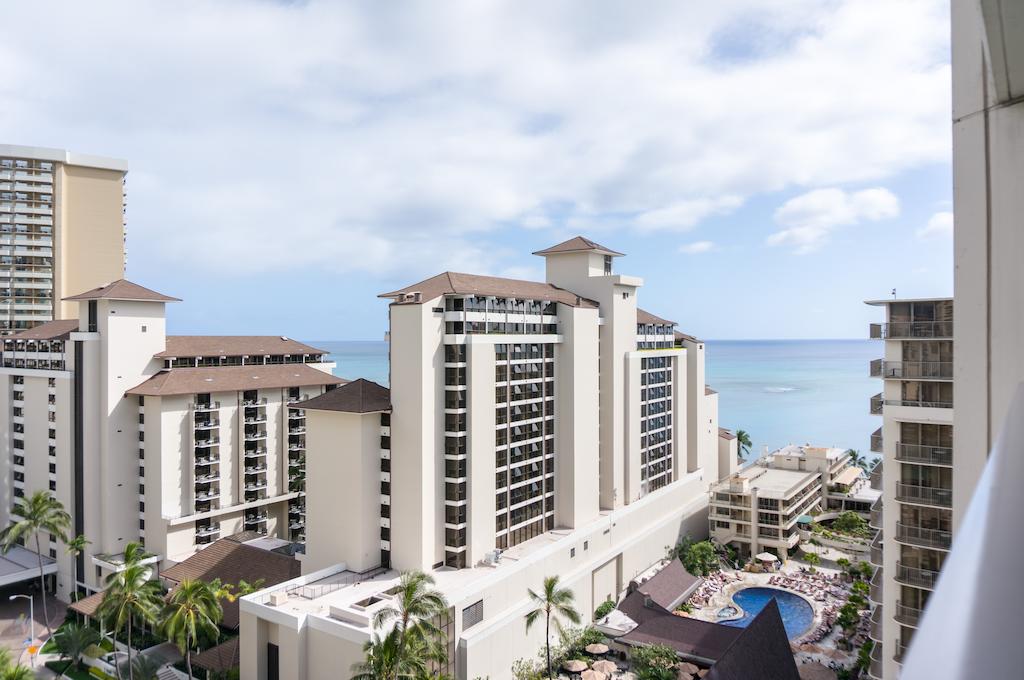 Grosvenor House, A Luxury Collection Hotel