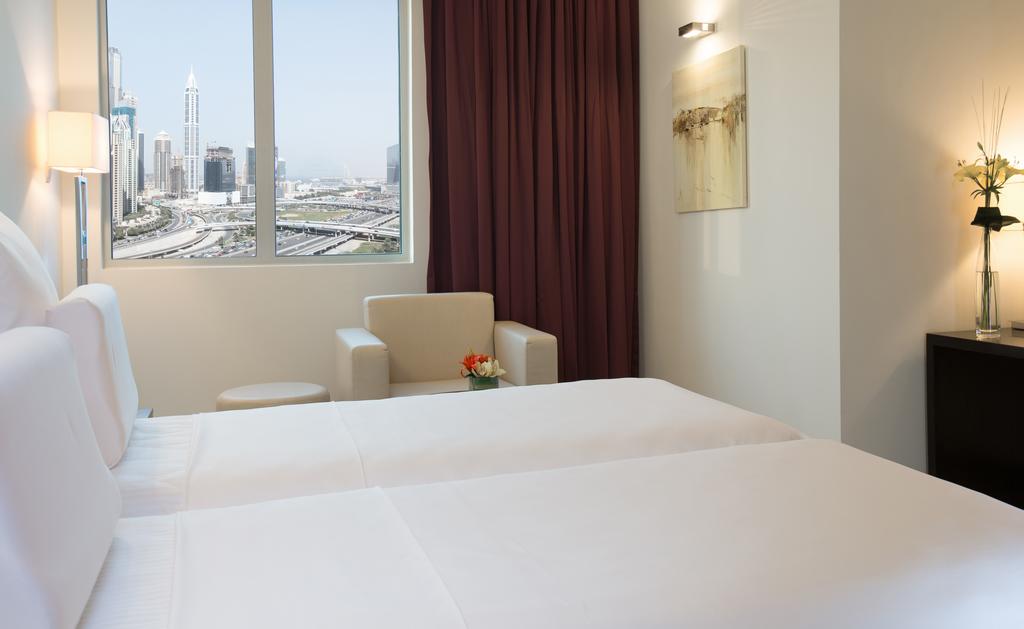 Grosvenor House, A Luxury Collection Hotel