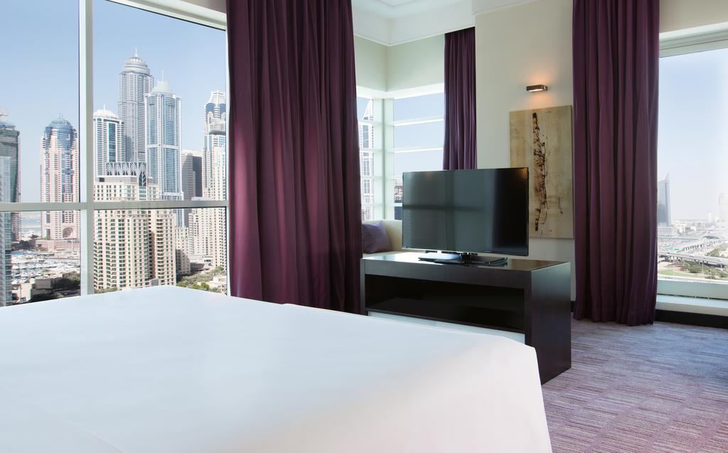 Grosvenor House, A Luxury Collection Hotel