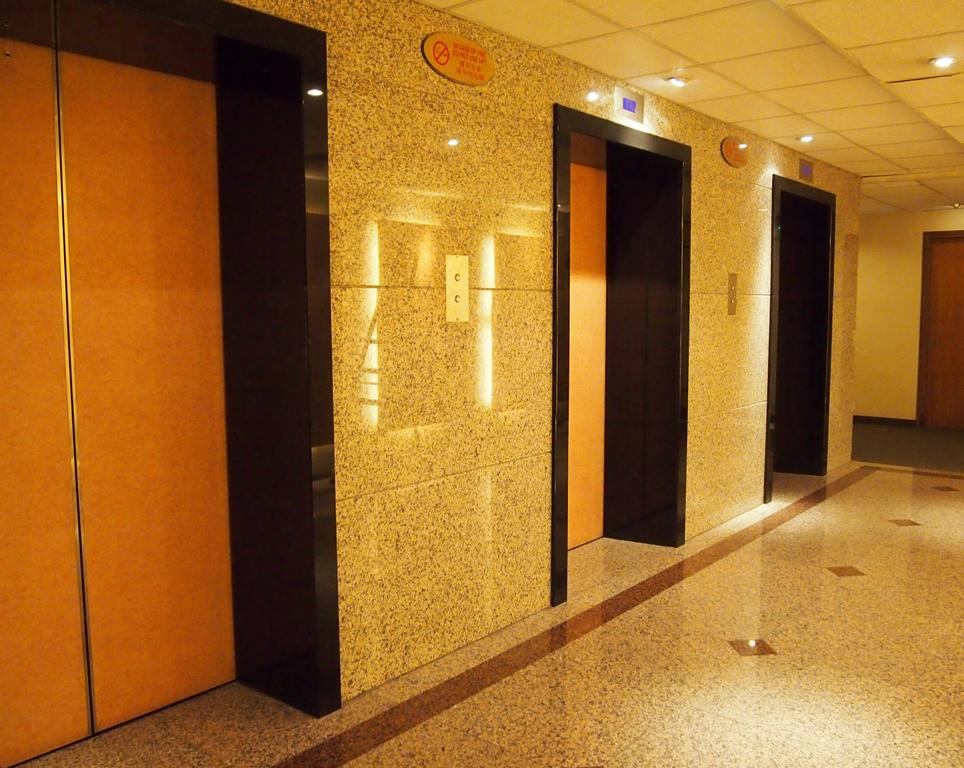 Grosvenor House, A Luxury Collection Hotel