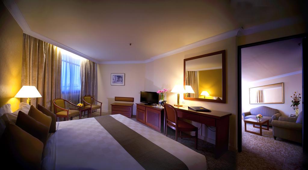 Grosvenor House, A Luxury Collection Hotel