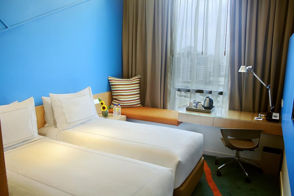 Grosvenor House, A Luxury Collection Hotel