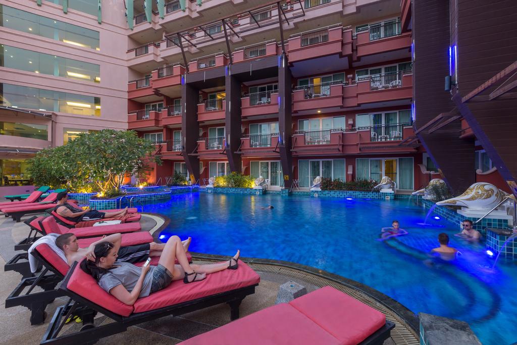 Grosvenor House, A Luxury Collection Hotel