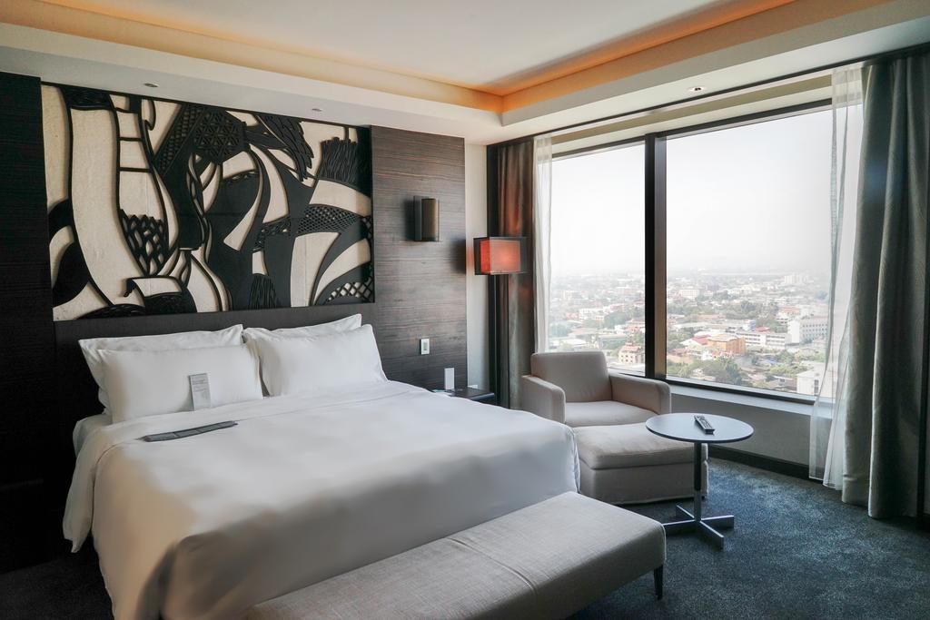 Grosvenor House, A Luxury Collection Hotel