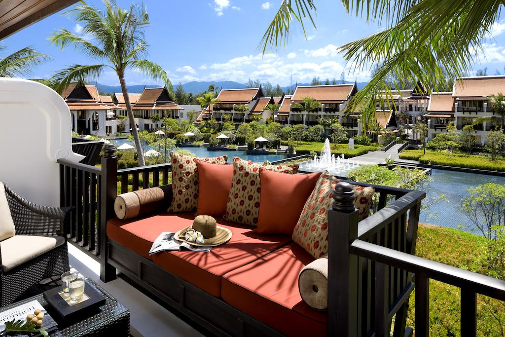 Grosvenor House, A Luxury Collection Hotel