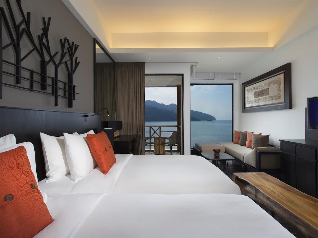 Grosvenor House, A Luxury Collection Hotel