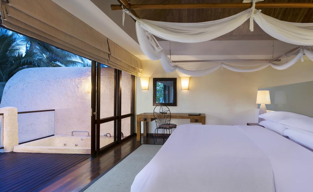 Grosvenor House, A Luxury Collection Hotel