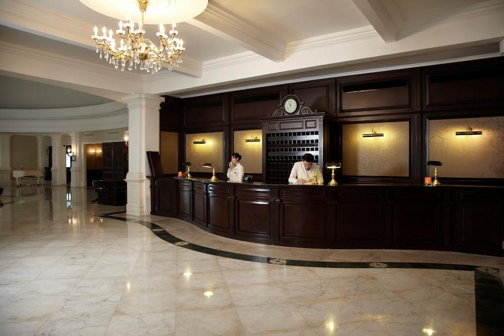 Grosvenor House, A Luxury Collection Hotel