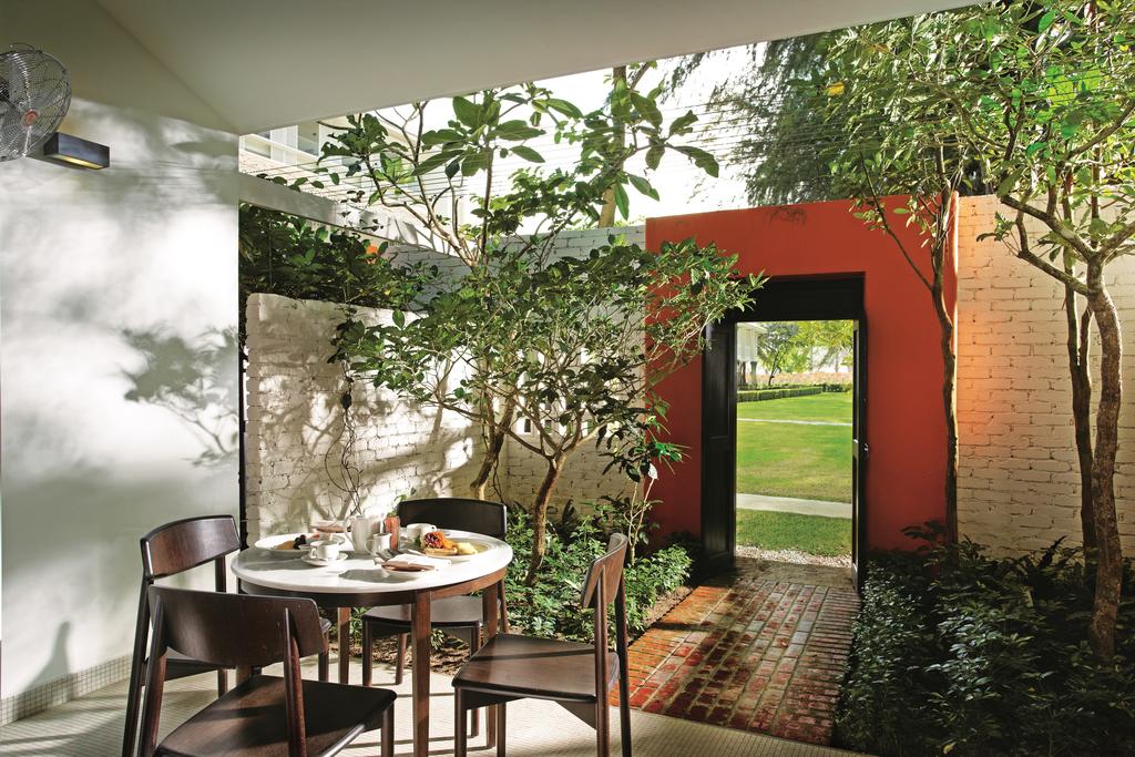 Grosvenor House, A Luxury Collection Hotel