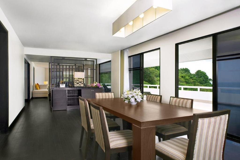 Grosvenor House, A Luxury Collection Hotel