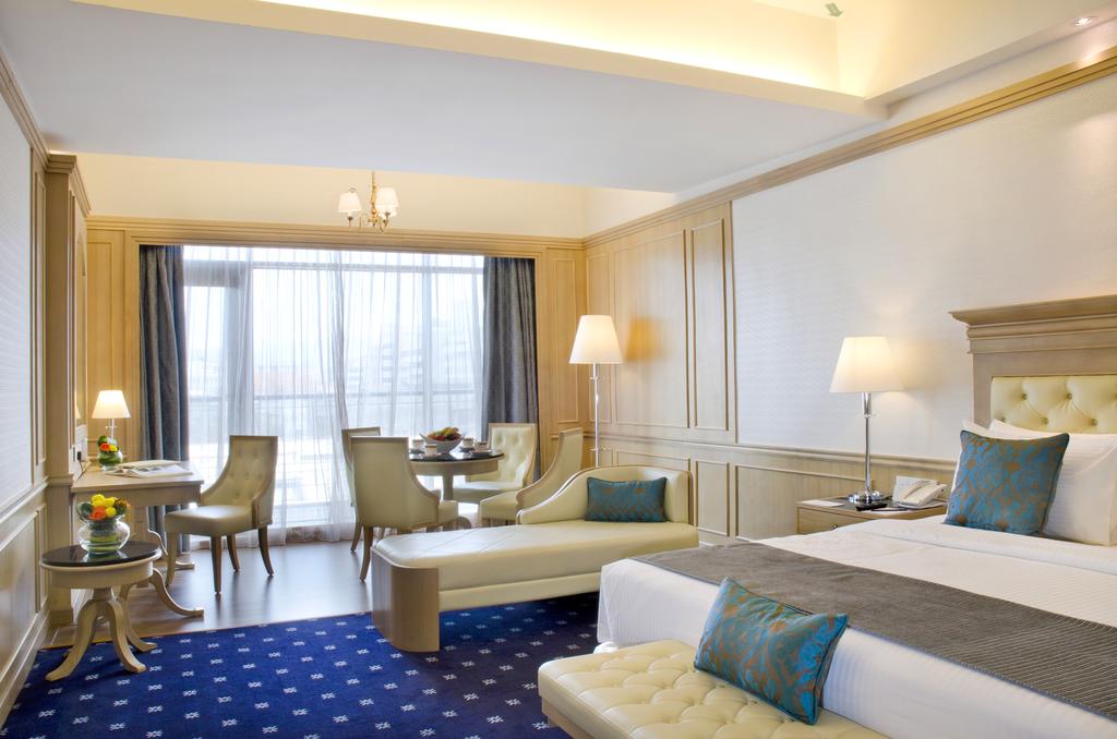 Grosvenor House, A Luxury Collection Hotel