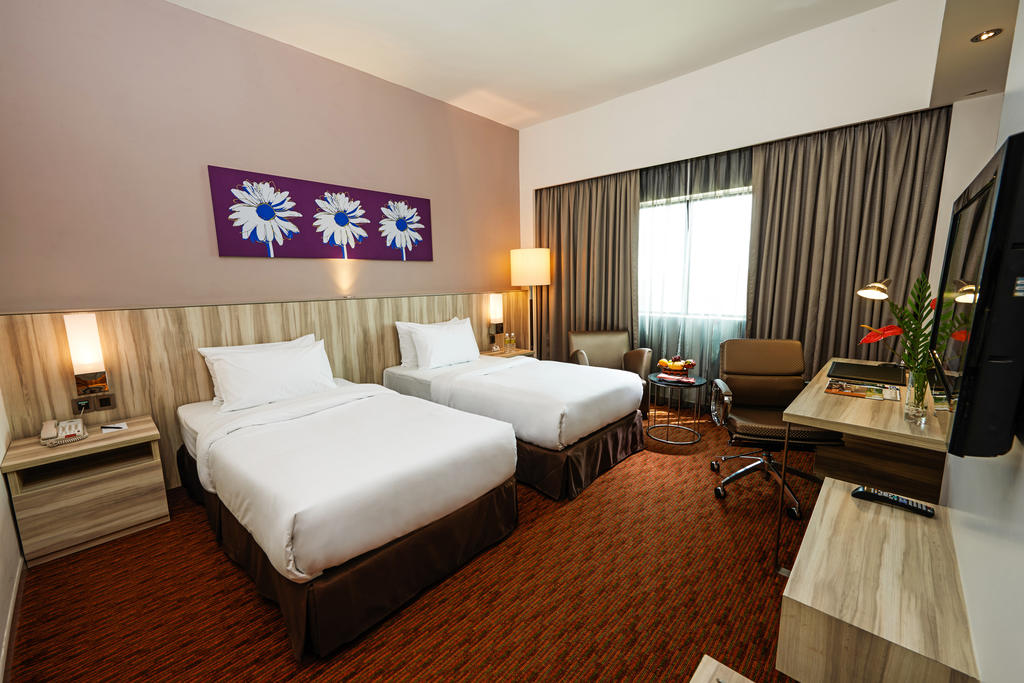 Grosvenor House, A Luxury Collection Hotel