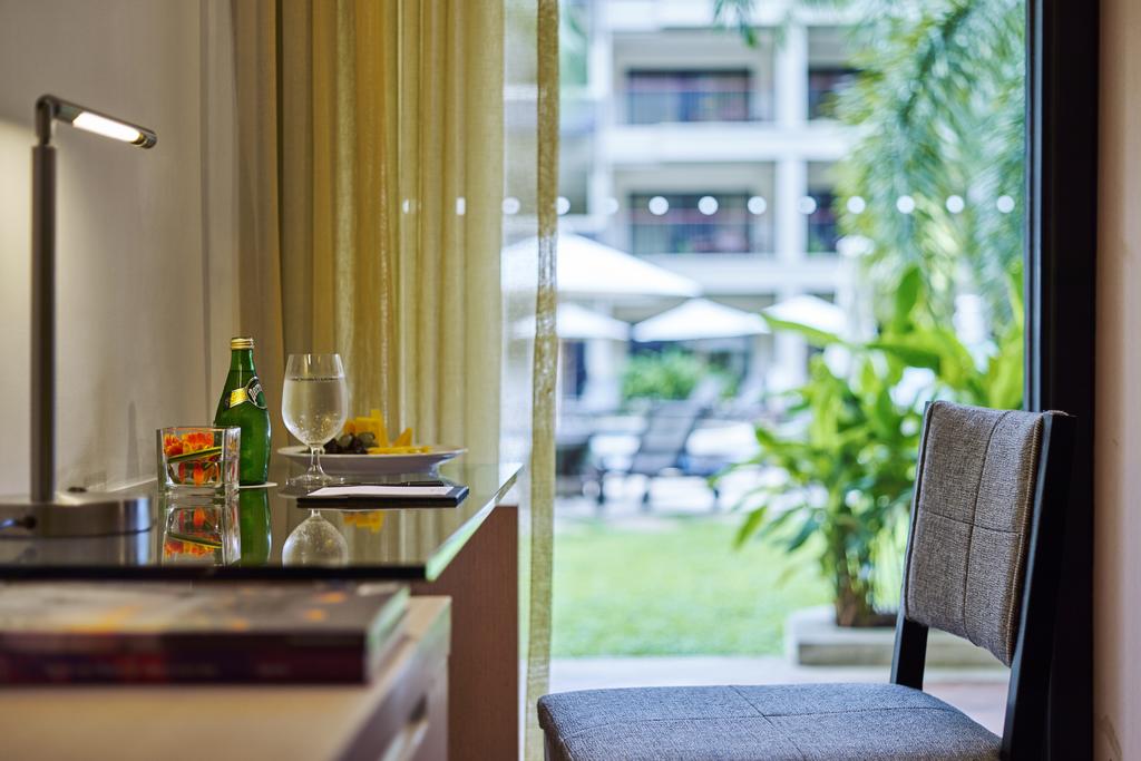 Grosvenor House, A Luxury Collection Hotel